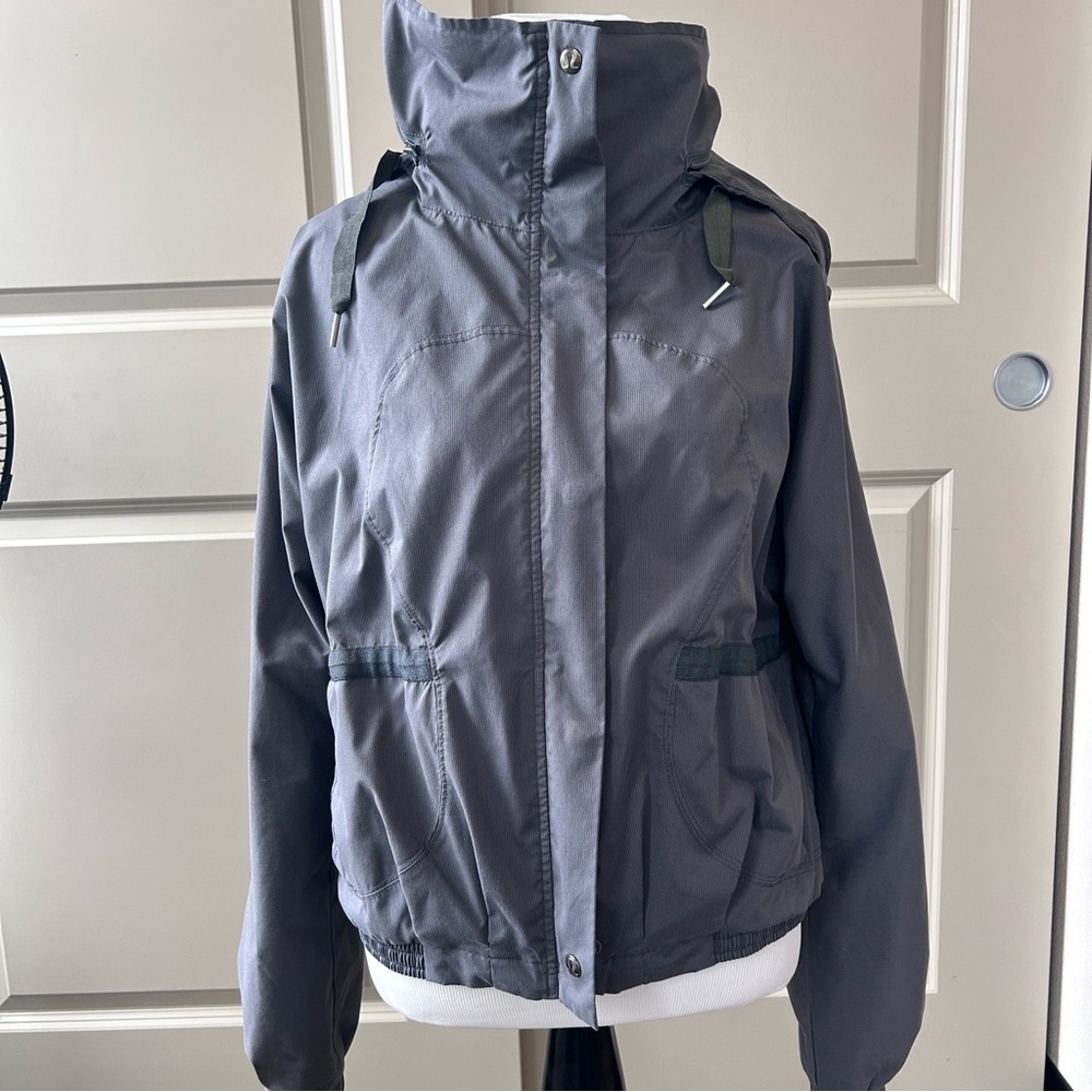 Lululemon Jacket - Picture 9 of 14